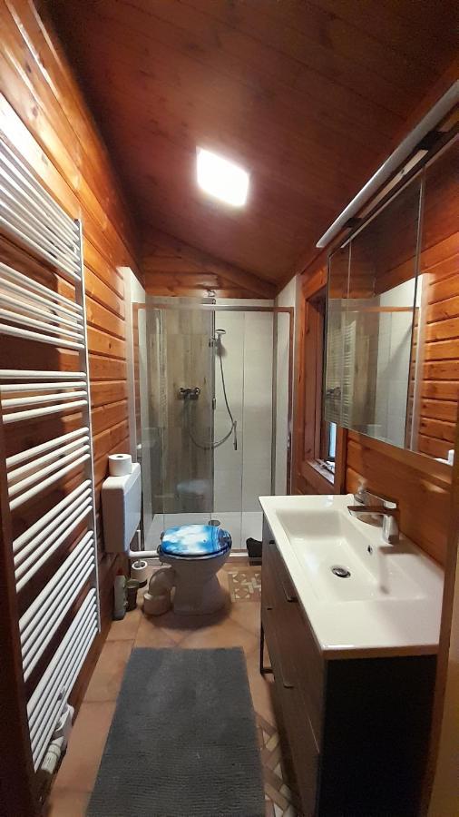 Blockhaus Am Twistesee Mit 3 Schlafzimmern Bad Arolsen Bagian luar foto