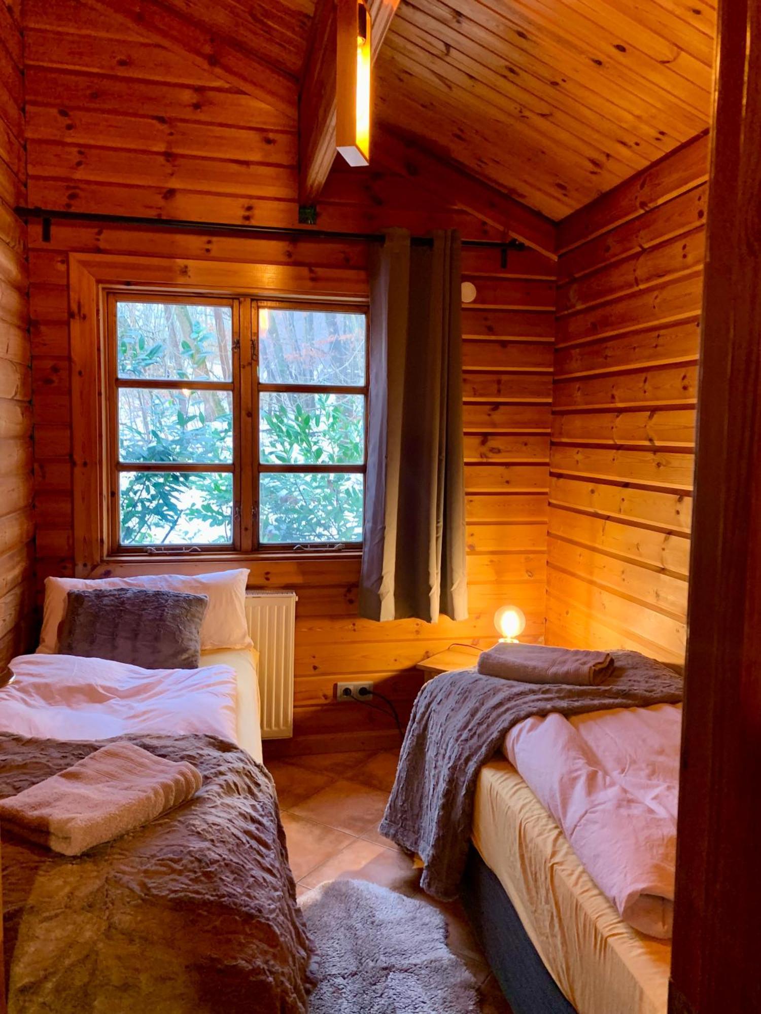 Blockhaus Am Twistesee Mit 3 Schlafzimmern Bad Arolsen Bagian luar foto